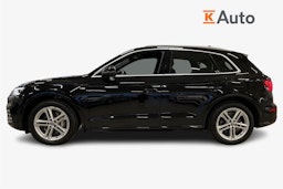 musta Audi Q5 2019 kuva 6.
