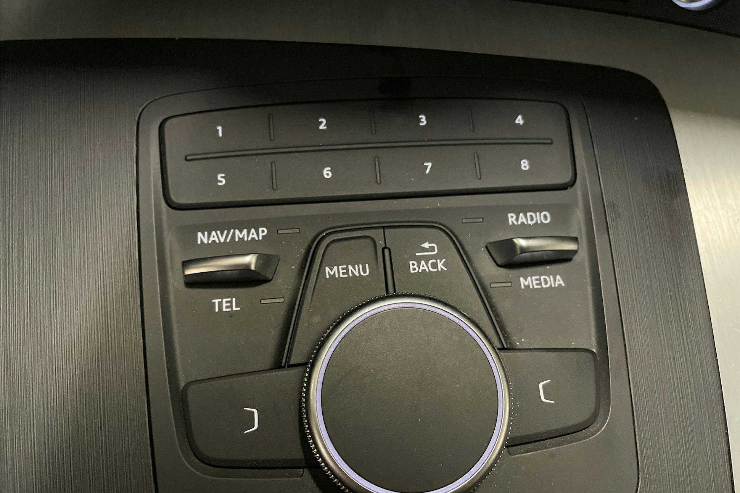 musta Audi Q5 2019 kuva 32.