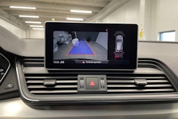 Musta Audi Q5 2019 kuva 18.