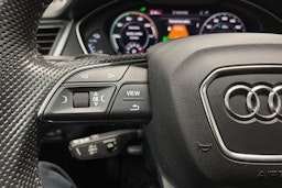 Musta Audi Q5 2019 kuva 22.