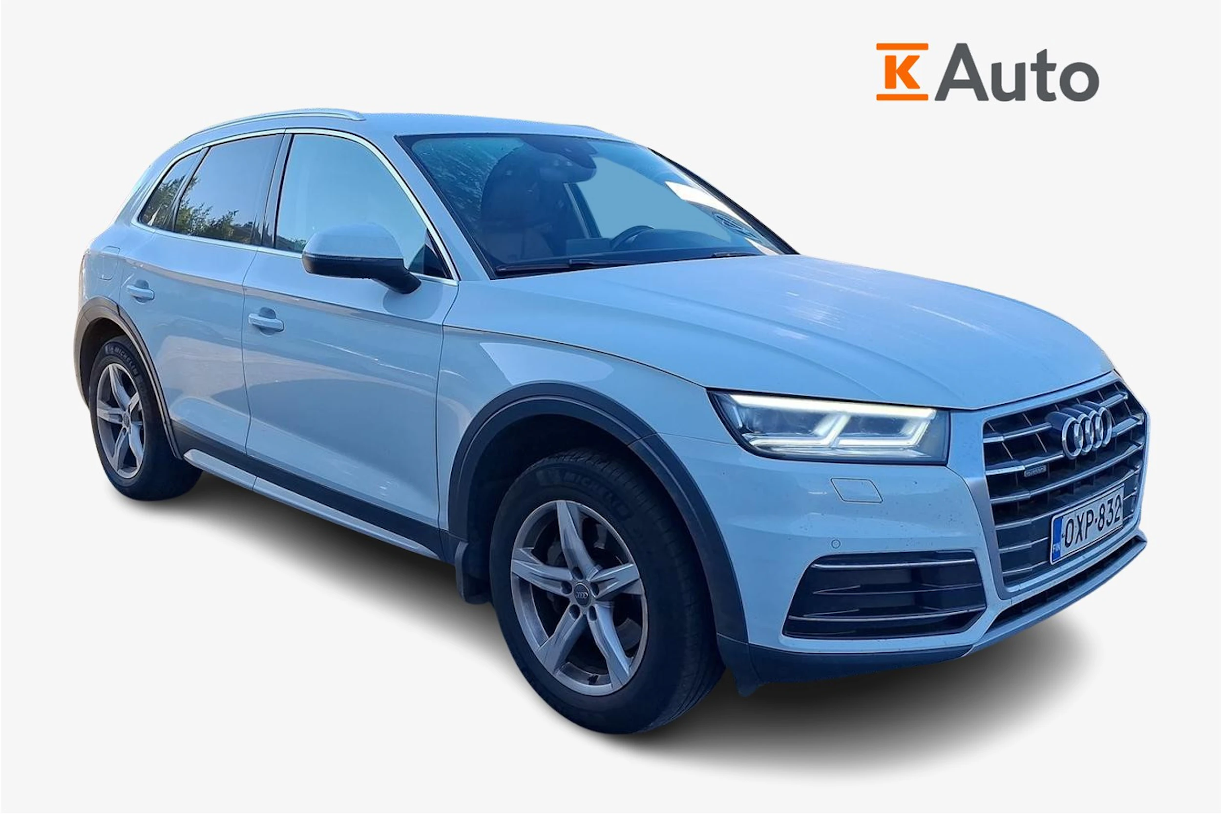 valkoinen Audi Q5 2019 kuva 1.