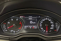 valkoinen Audi Q5 2019 kuva 16.