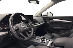 valkoinen Audi Q5 2019 kuva 6.