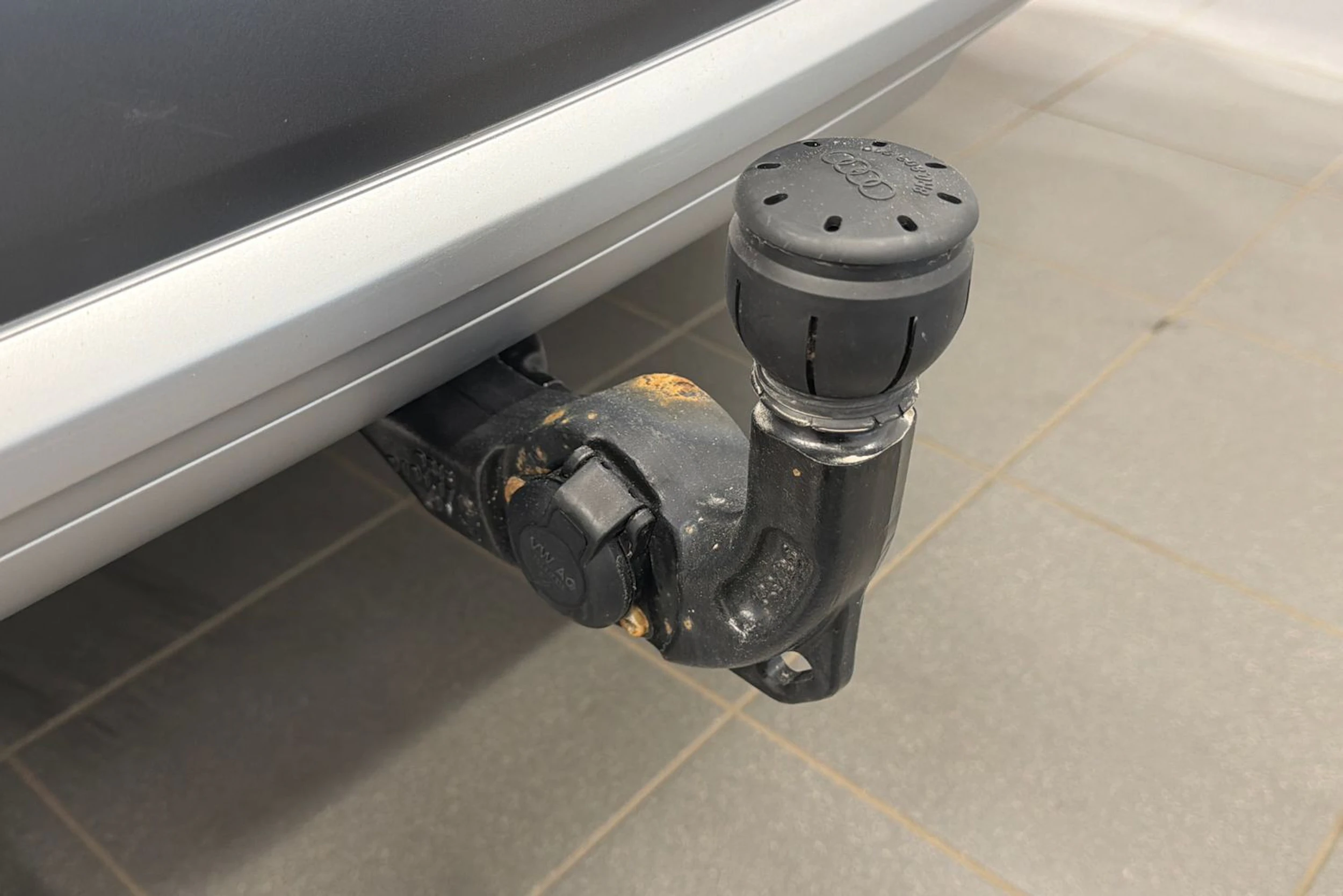 valkoinen Audi Q5 2019 kuva 15.