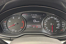 valkoinen Audi Q5 2019 kuva 17.
