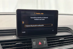 valkoinen Audi Q5 2019 kuva 23.