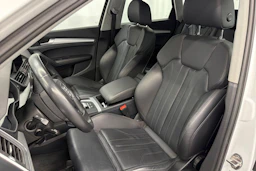 valkoinen Audi Q5 2019 kuva 29.