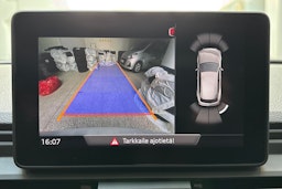valkoinen Audi Q5 2019 kuva 22.