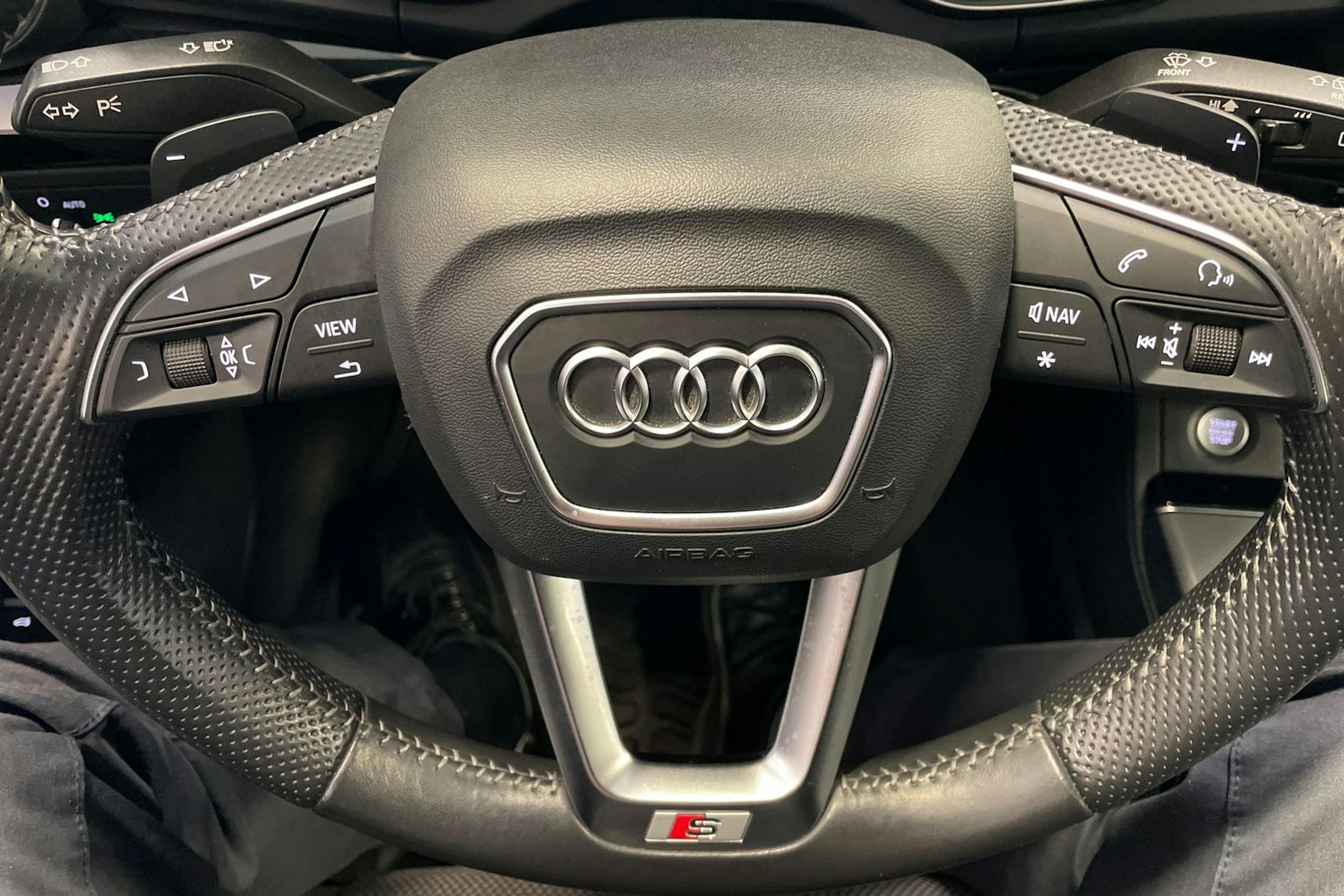 met. harmaa Audi Q5 2019 kuva 25.