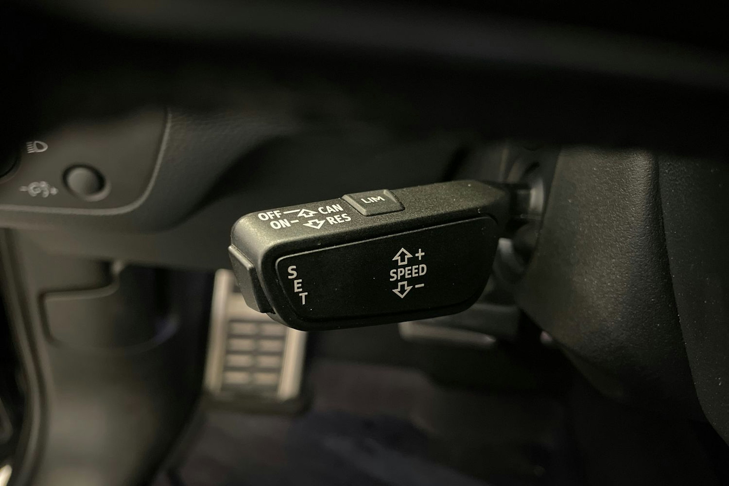 met. harmaa Audi Q5 2019 kuva 27.