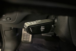 met. harmaa Audi Q5 2019 kuva 27.