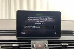 punainen Audi Q5 2019 kuva 24.