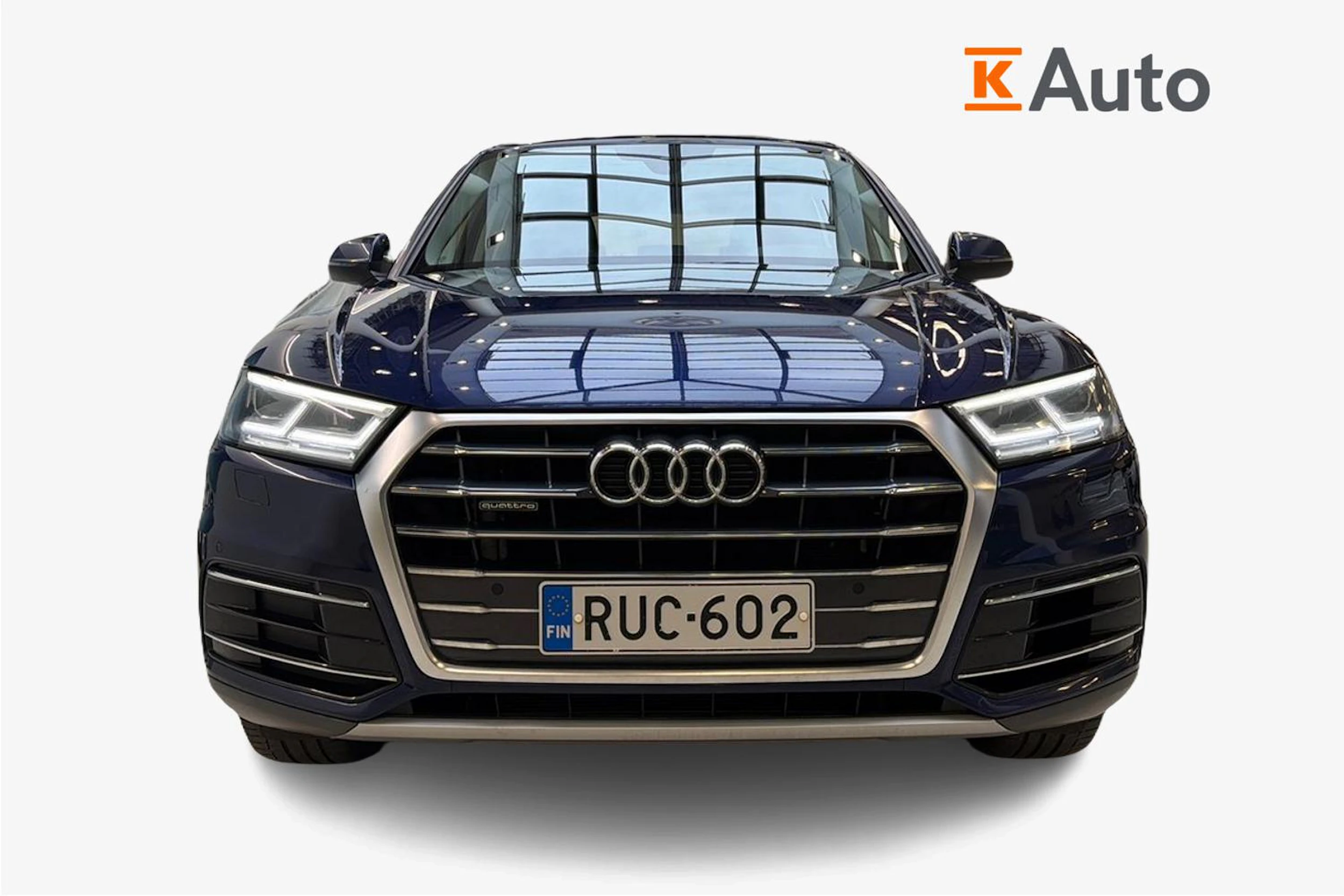 sininen Audi Q5 2019 kuva 4.