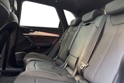 valkoinen Audi Q5 2019 kuva 10.