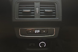 valkoinen Audi Q5 2019 kuva 16.