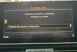 valkoinen Audi Q5 2019 kuva 22.