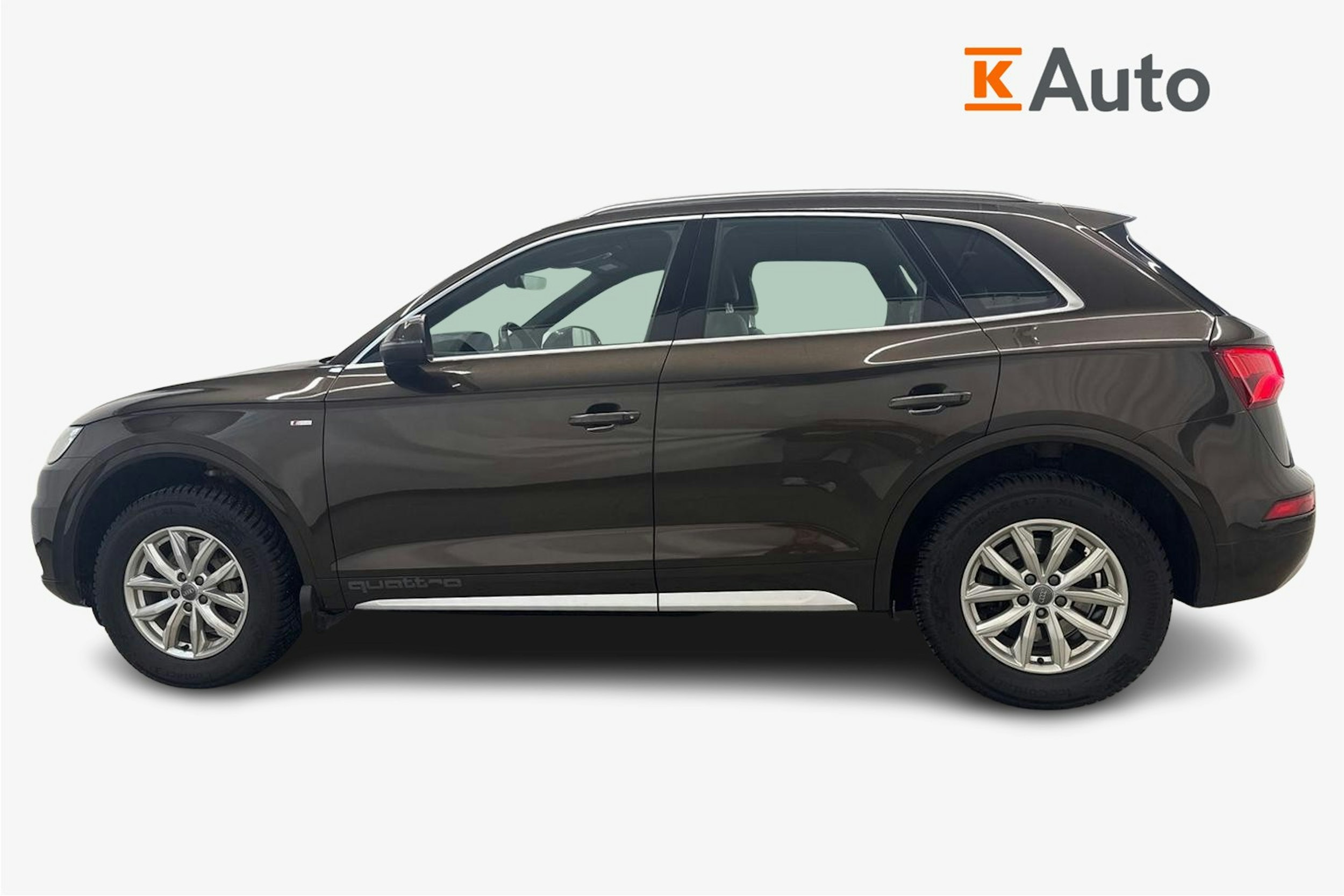 ruskea (beige) Audi Q5 2019 kuva 6.