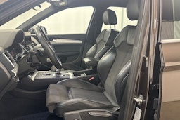 ruskea (beige) Audi Q5 2019 kuva 14.