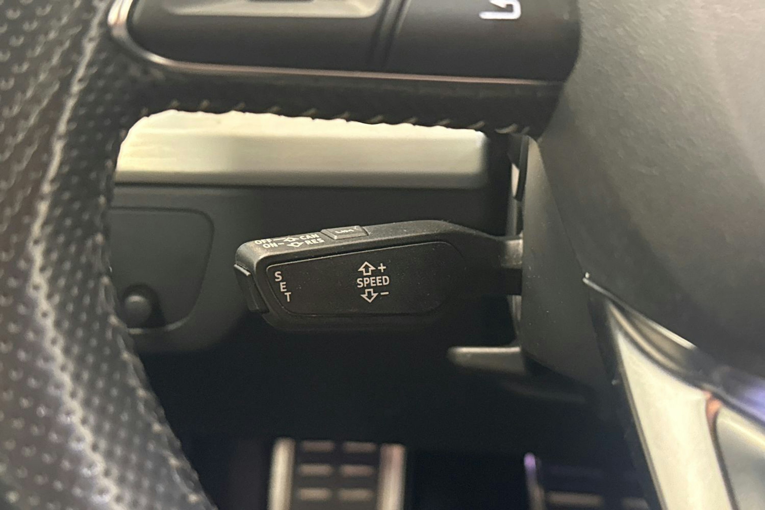 ruskea (beige) Audi Q5 2019 kuva 15.