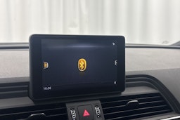 ruskea (beige) Audi Q5 2019 kuva 22.