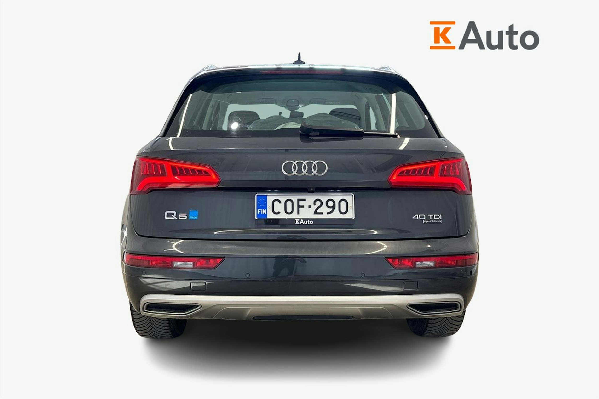 harmaa Audi Q5 2020 kuva 3.
