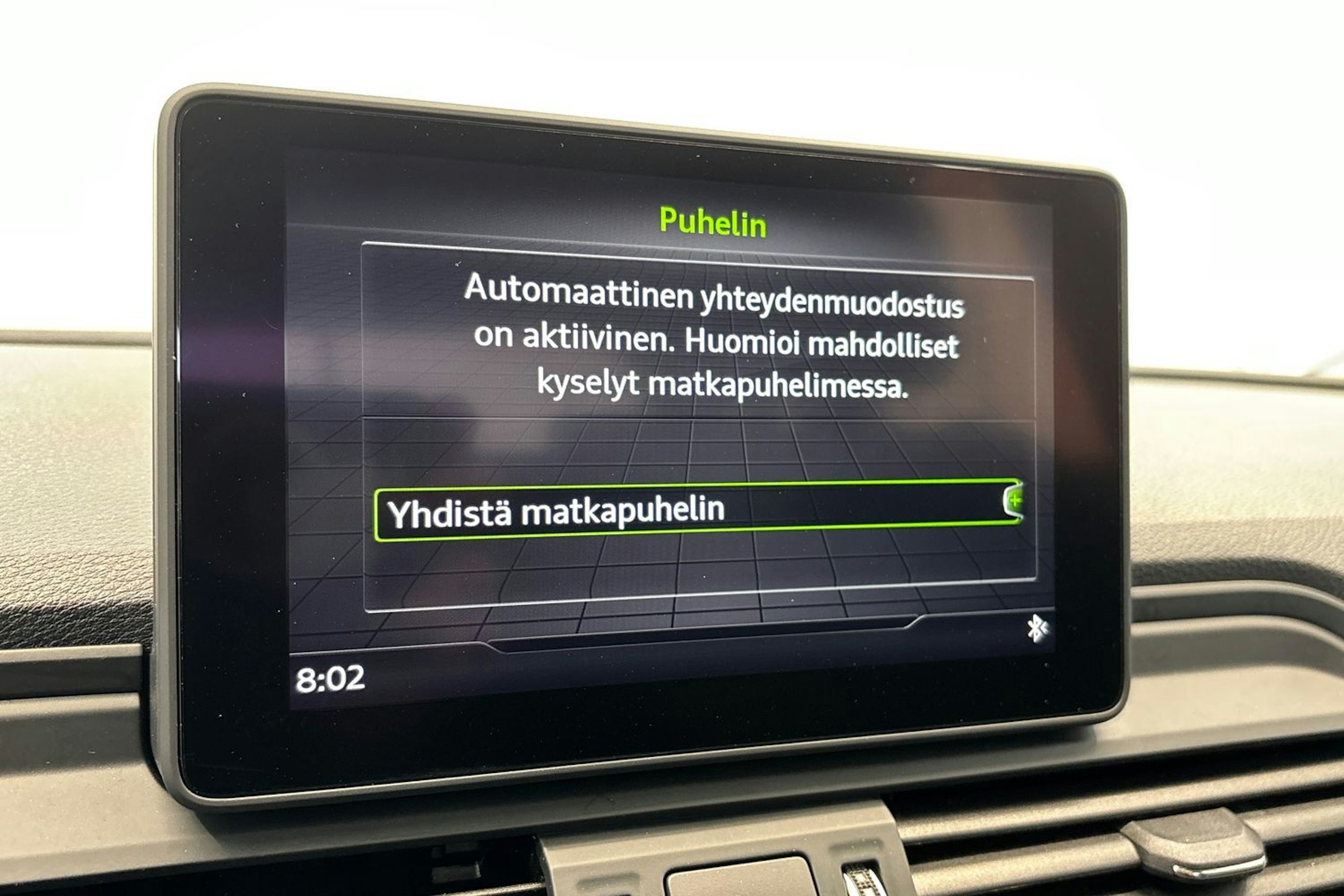 harmaa Audi Q5 2020 kuva 23.