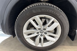 harmaa Audi Q5 2020 kuva 37.