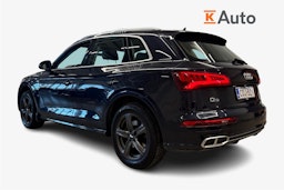 Sininen Audi Q5 2020 kuva 2.