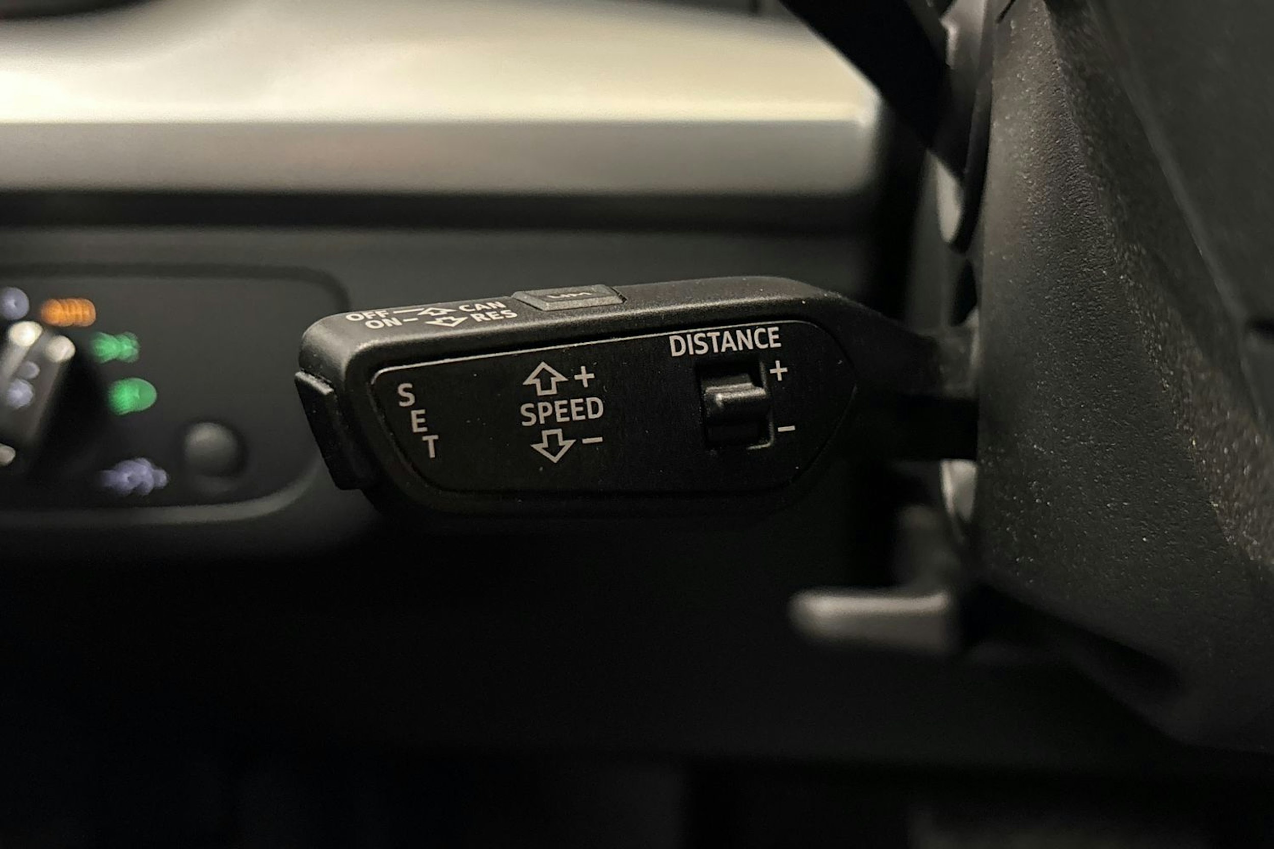 met. sininen Audi Q5 2020 kuva 18.