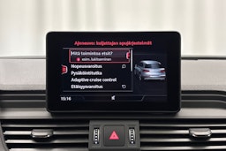 met. sininen Audi Q5 2020 kuva 21.