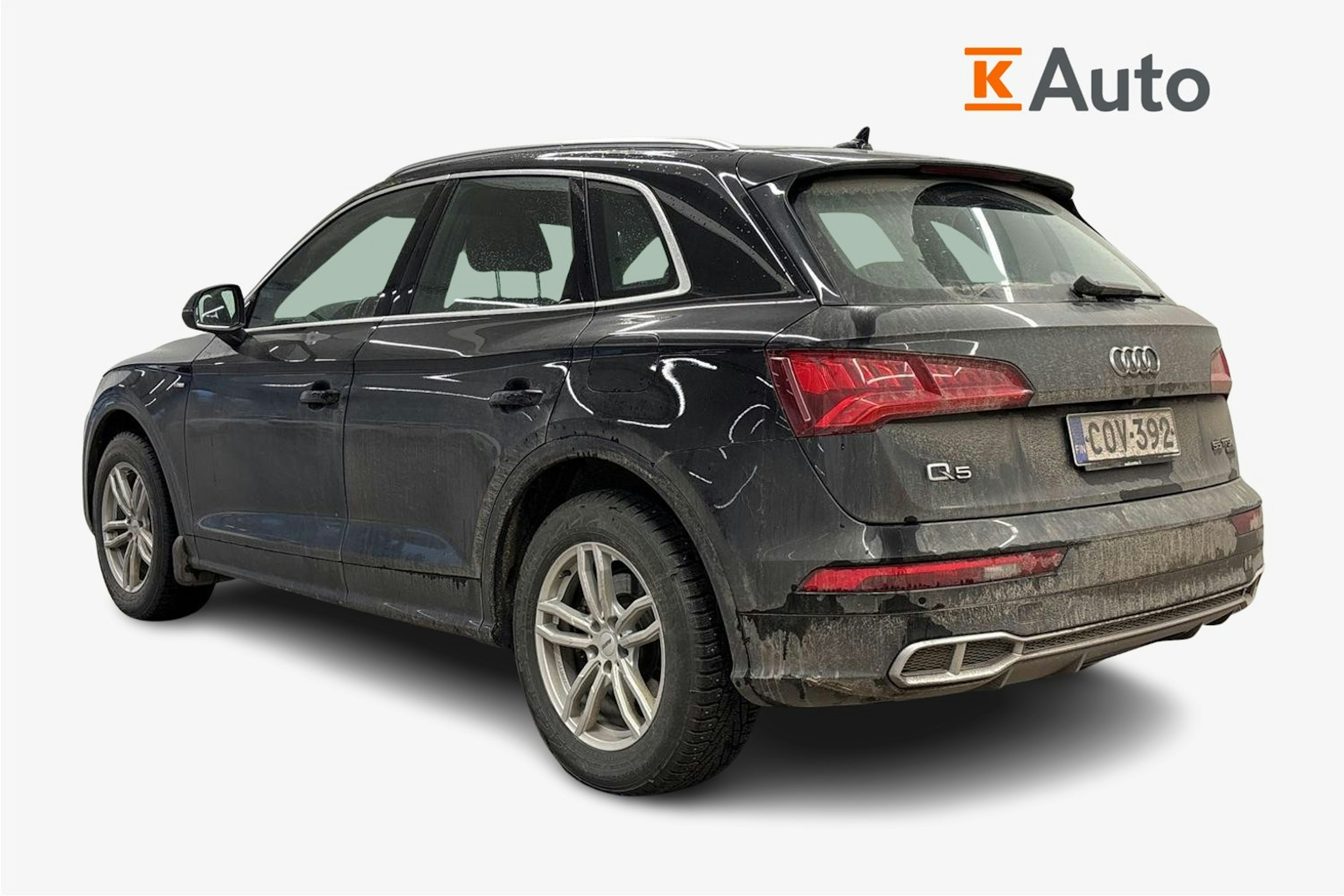 musta Audi Q5 2020 kuva 2.