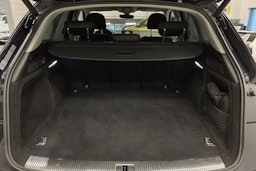 Sininen Audi Q5 2020 kuva 14.