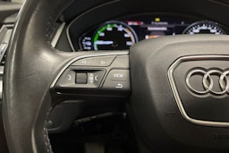 Sininen Audi Q5 2020 kuva 21.