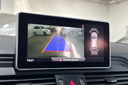 Harmaa Audi Q5 2020 kuva 21.