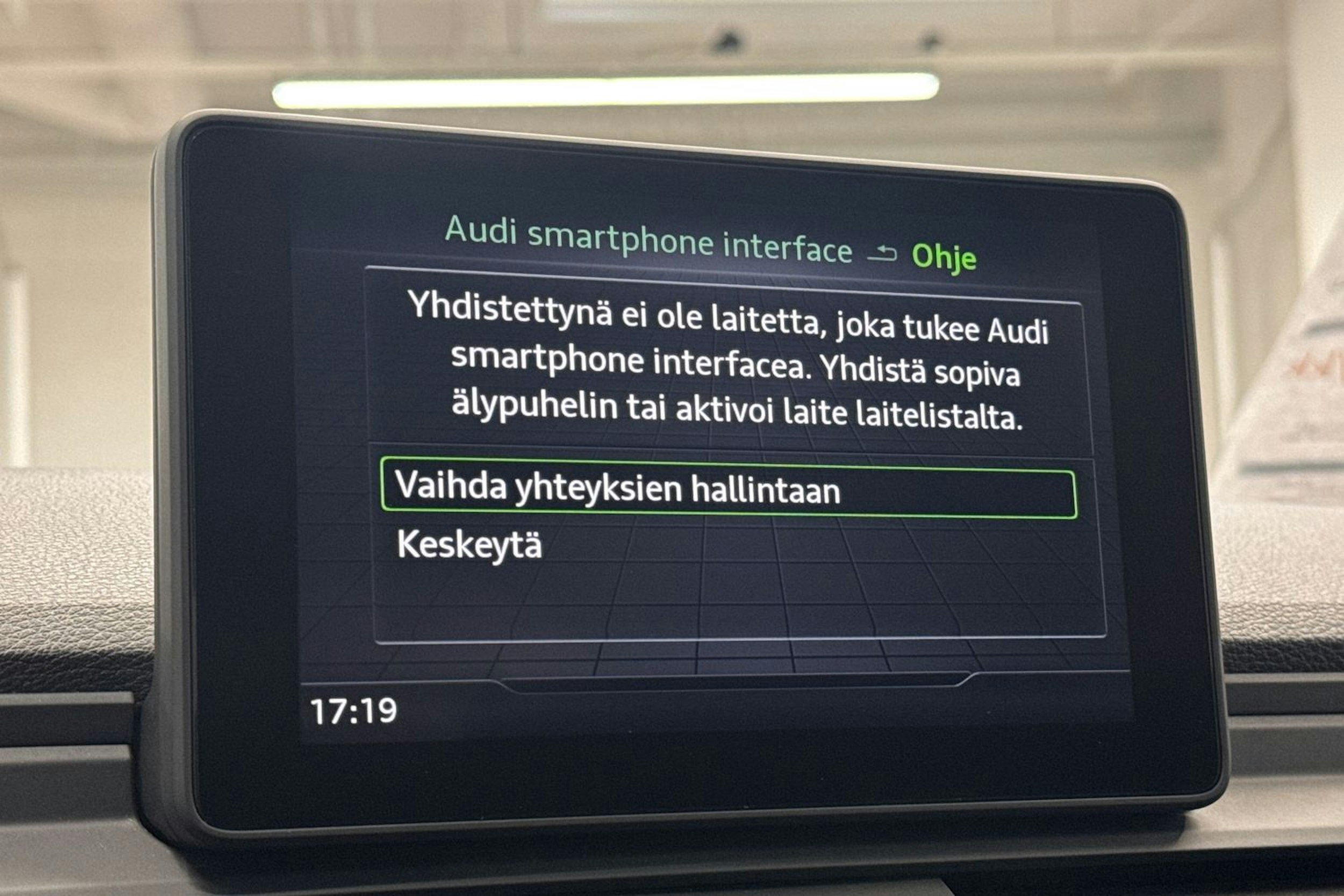 Musta Audi Q5 2020 kuva 28.