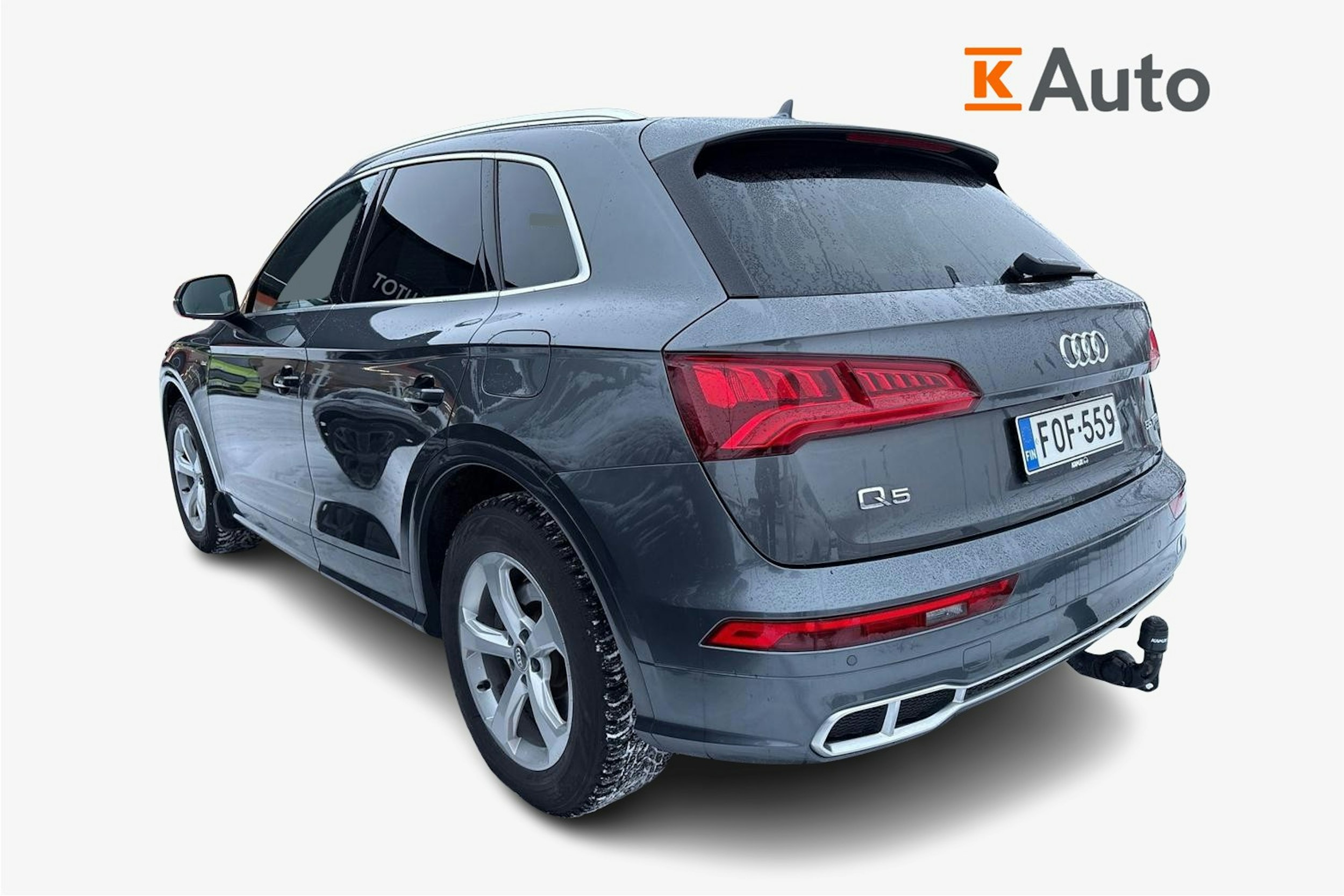 harmaa Audi Q5 2020 kuva 2.