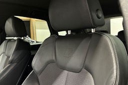 harmaa Audi Q5 2020 kuva 15.