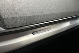 harmaa Audi Q5 2020 kuva 20.