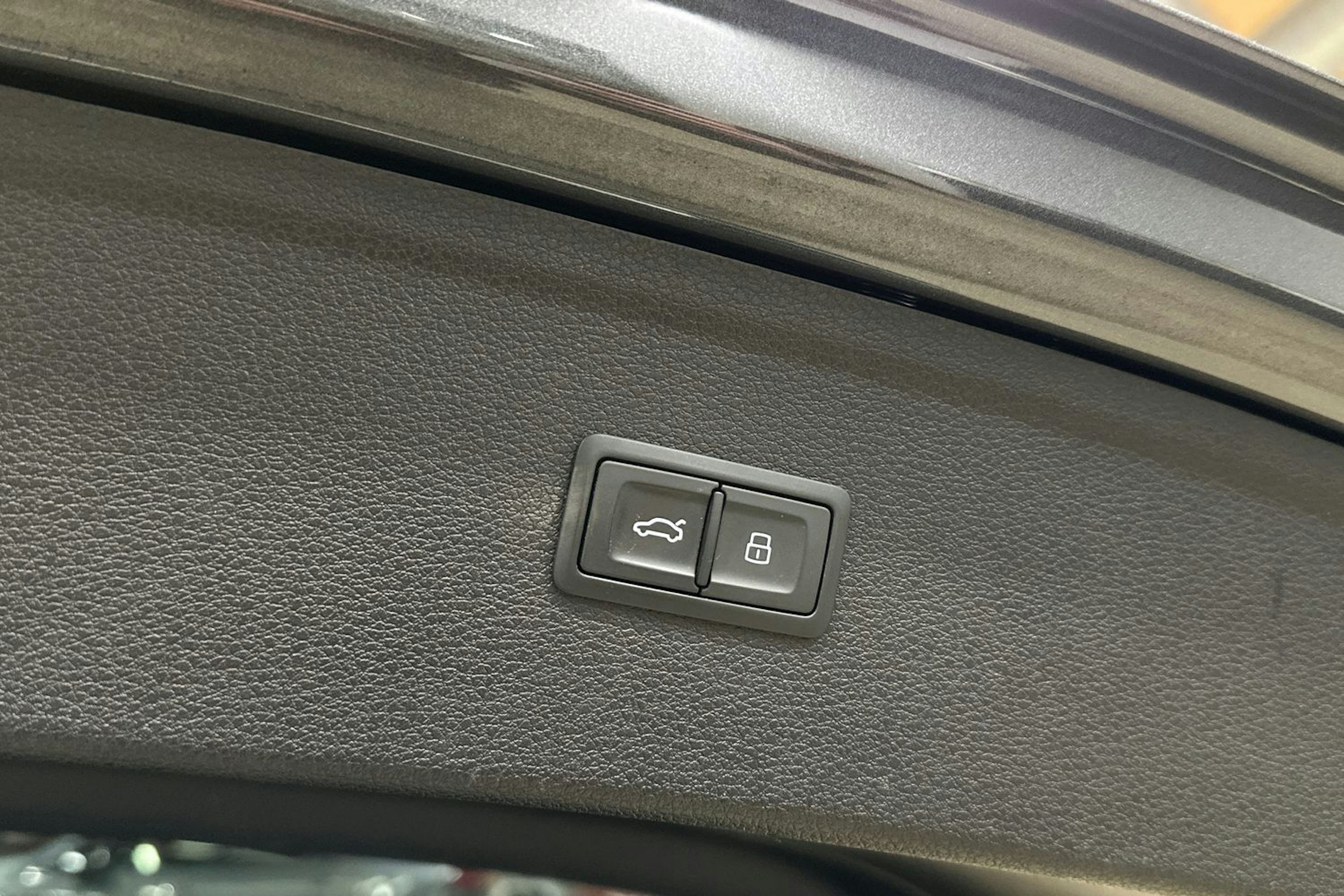 harmaa Audi Q5 2020 kuva 31.