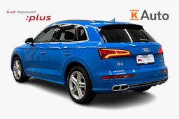 sininen Audi Q5 2020 kuva 2.