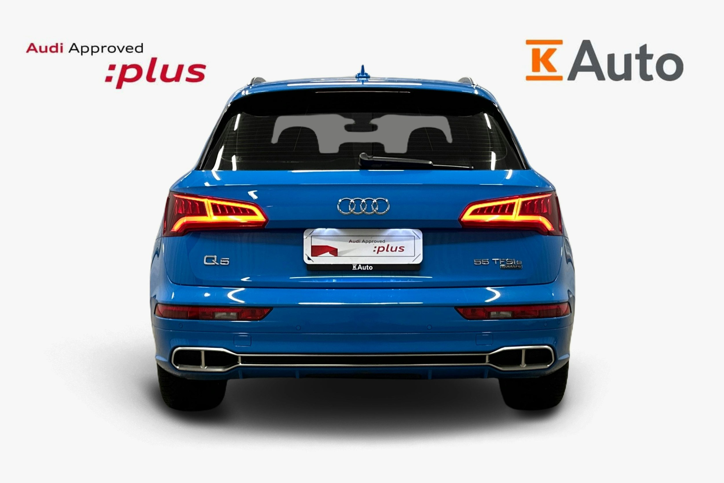 sininen Audi Q5 2020 kuva 3.