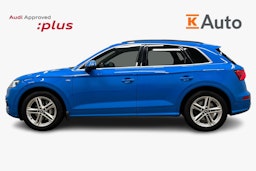 sininen Audi Q5 2020 kuva 6.
