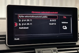 sininen Audi Q5 2020 kuva 28.