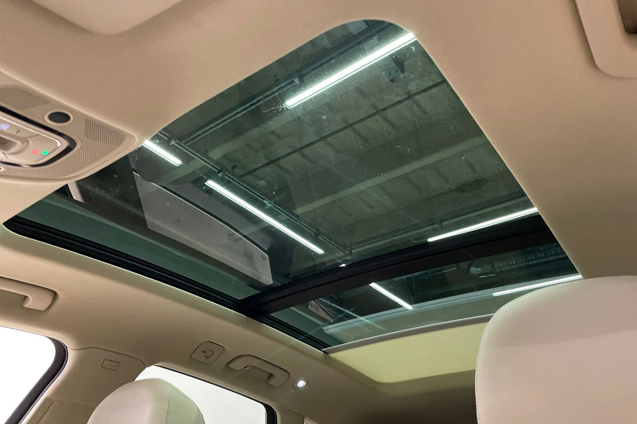 musta Audi Q5 2020 kuva 32.