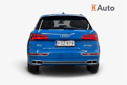 Sininen Audi Q5 2020 kuva 3.