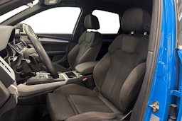 Sininen Audi Q5 2020 kuva 11.