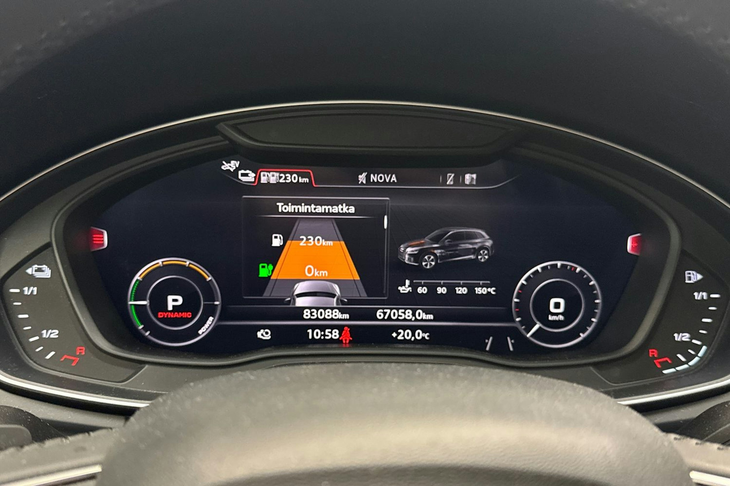 Sininen Audi Q5 2020 kuva 18.