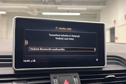 Sininen Audi Q5 2020 kuva 28.