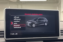 Sininen Audi Q5 2020 kuva 32.