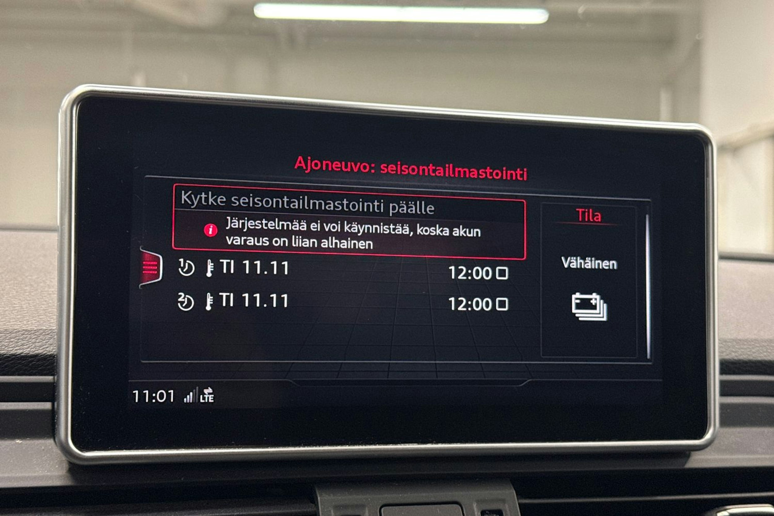 Sininen Audi Q5 2020 kuva 34.